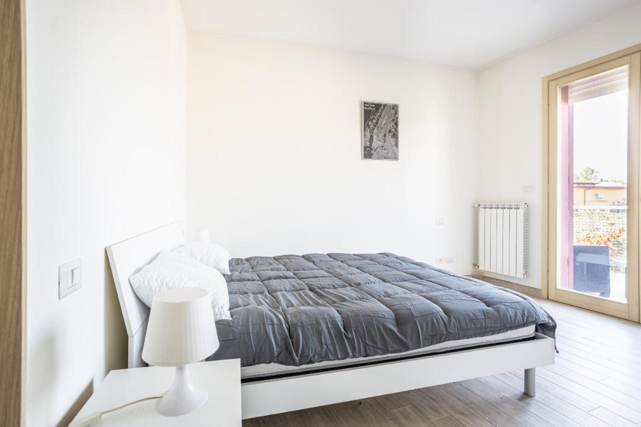 Urban Retreat -Private Parking+Terrace Appartement Rome Buitenkant foto