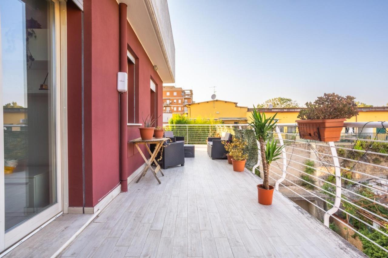 Urban Retreat -Private Parking+Terrace Appartement Rome Buitenkant foto